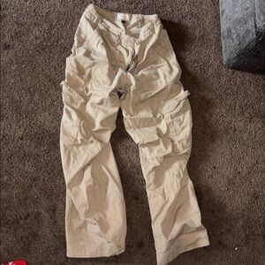 Universal Thread Khaki Cargo Pants